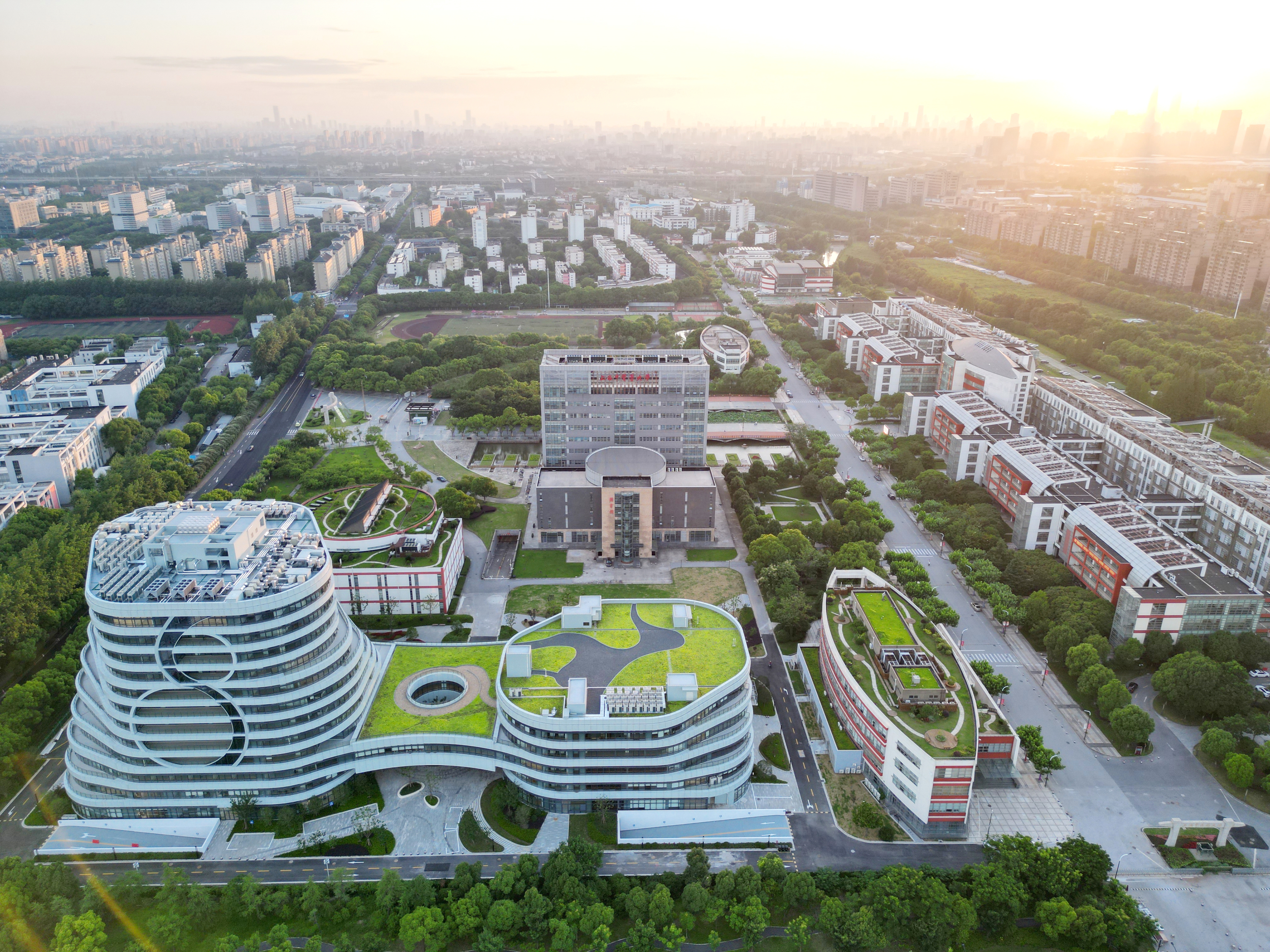 我校顺利完成学位授权点周期性合格自评估工作