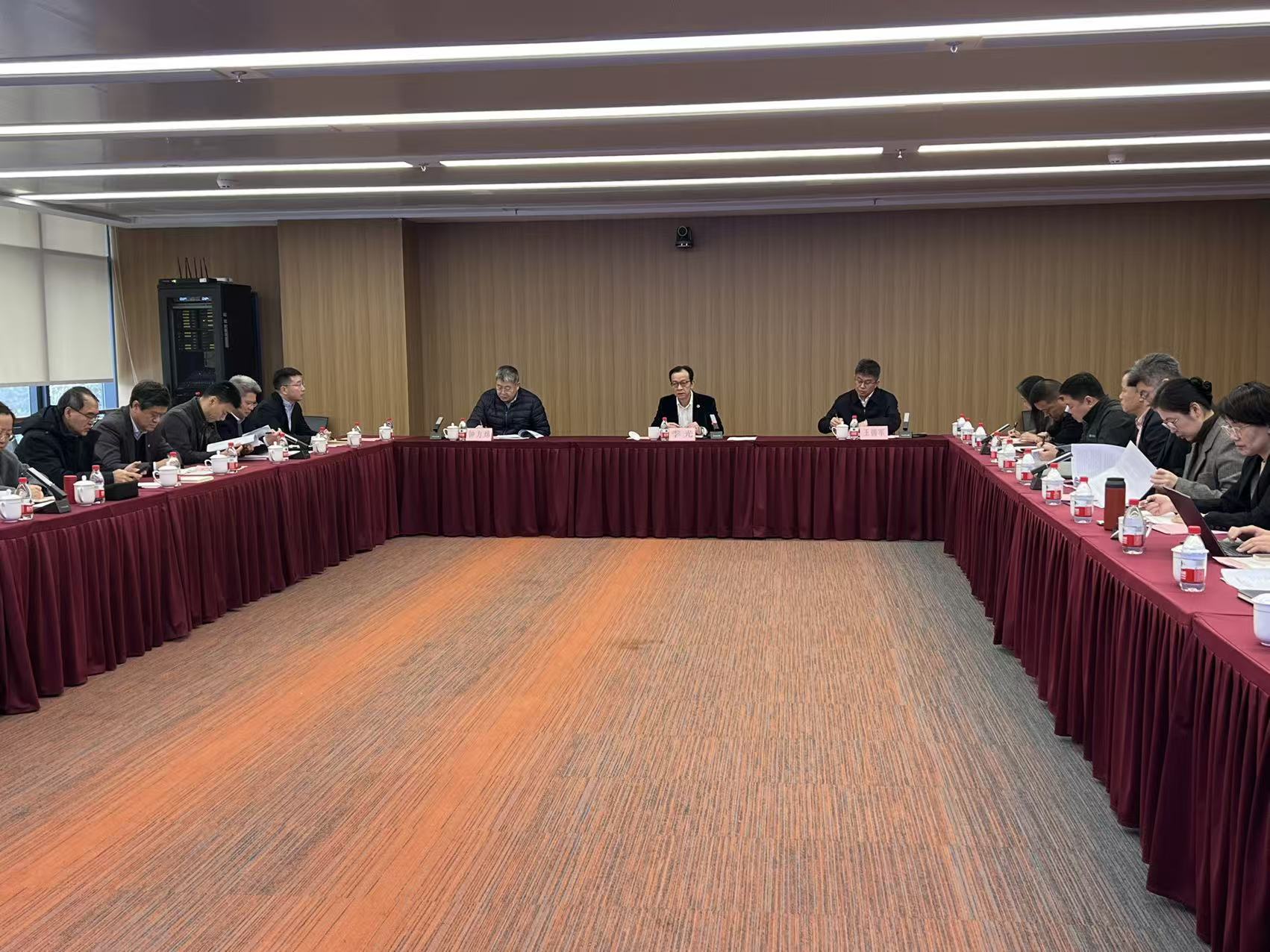 凝聚共识绘蓝图 砥砺奋进新征程  ——我校召开《beat365官方网站 上海市中医药研究院改革和发展“十五五”规划（草案）》征求意见座谈会